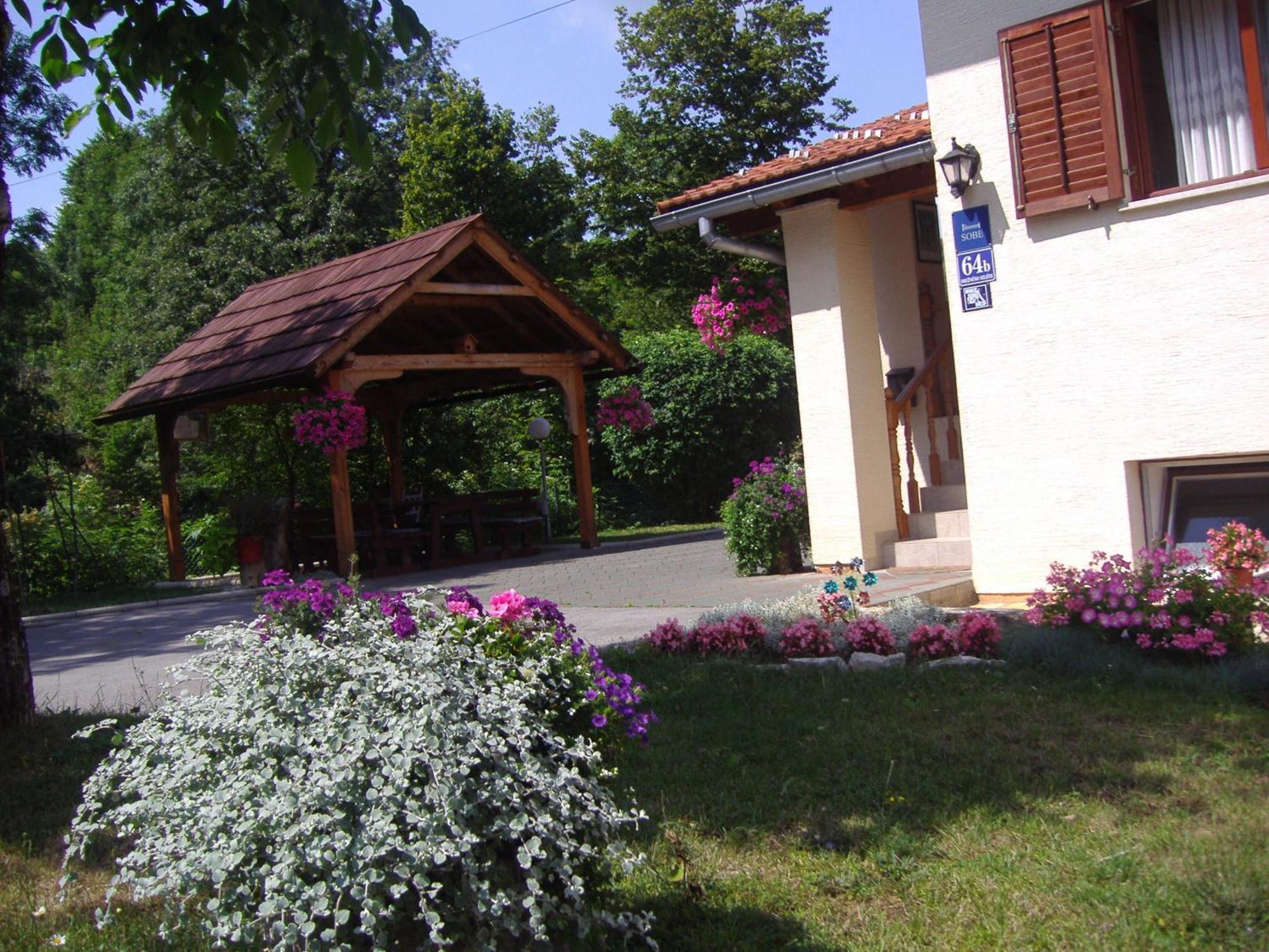 Guesthouse Hodak Селиште-Дрежничко Экстерьер фото